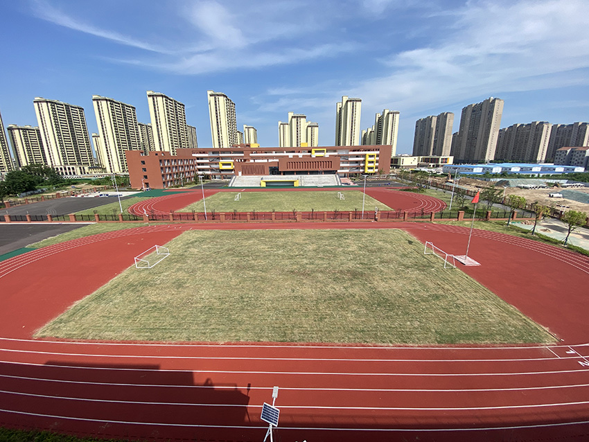 安徽省亳州市第三十四中学透气性跑道