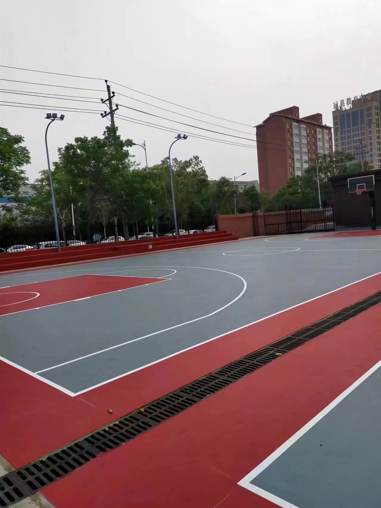 郑州市某部队硅PU篮球场